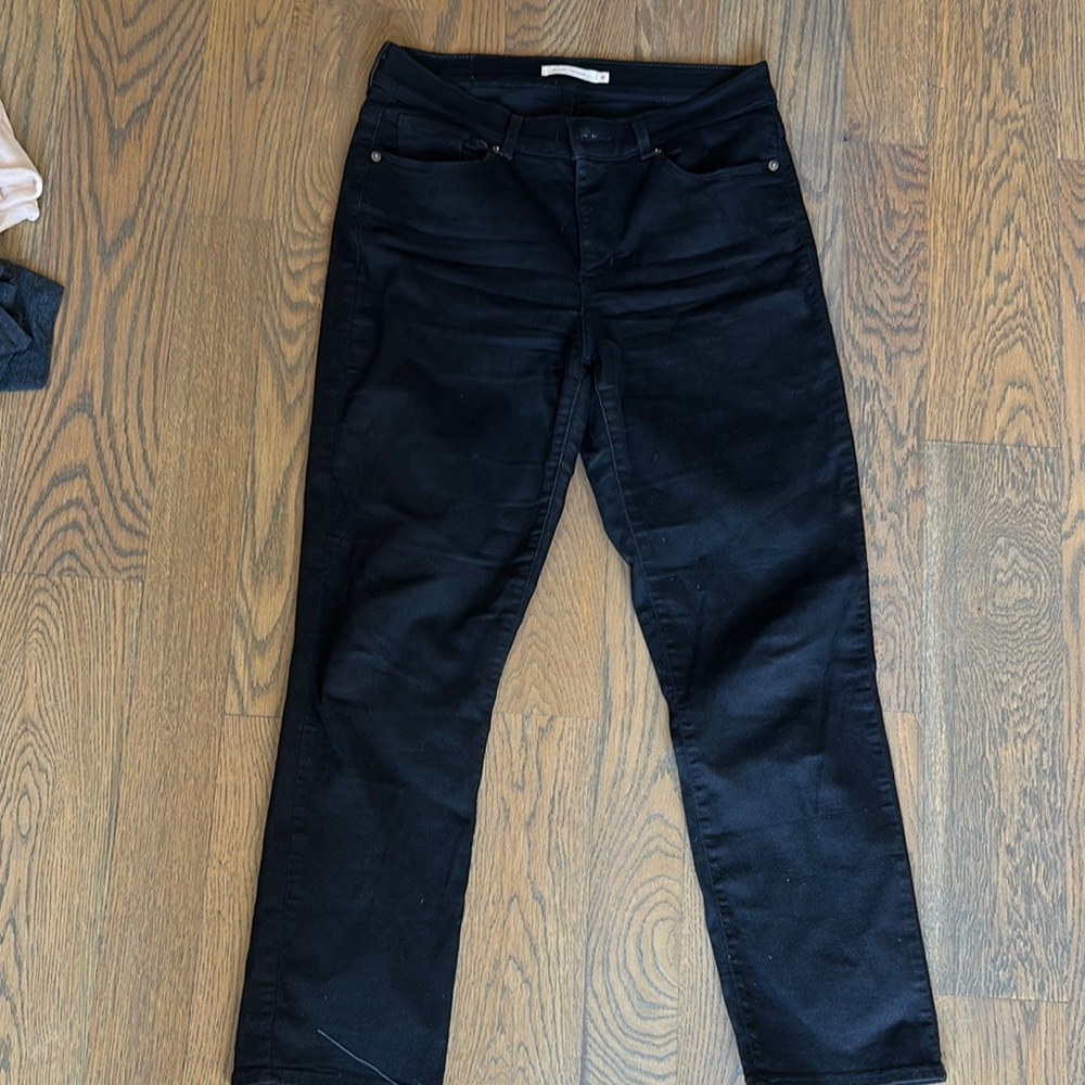 Levi’s Classic Straight Size 8 Denim Jeans
